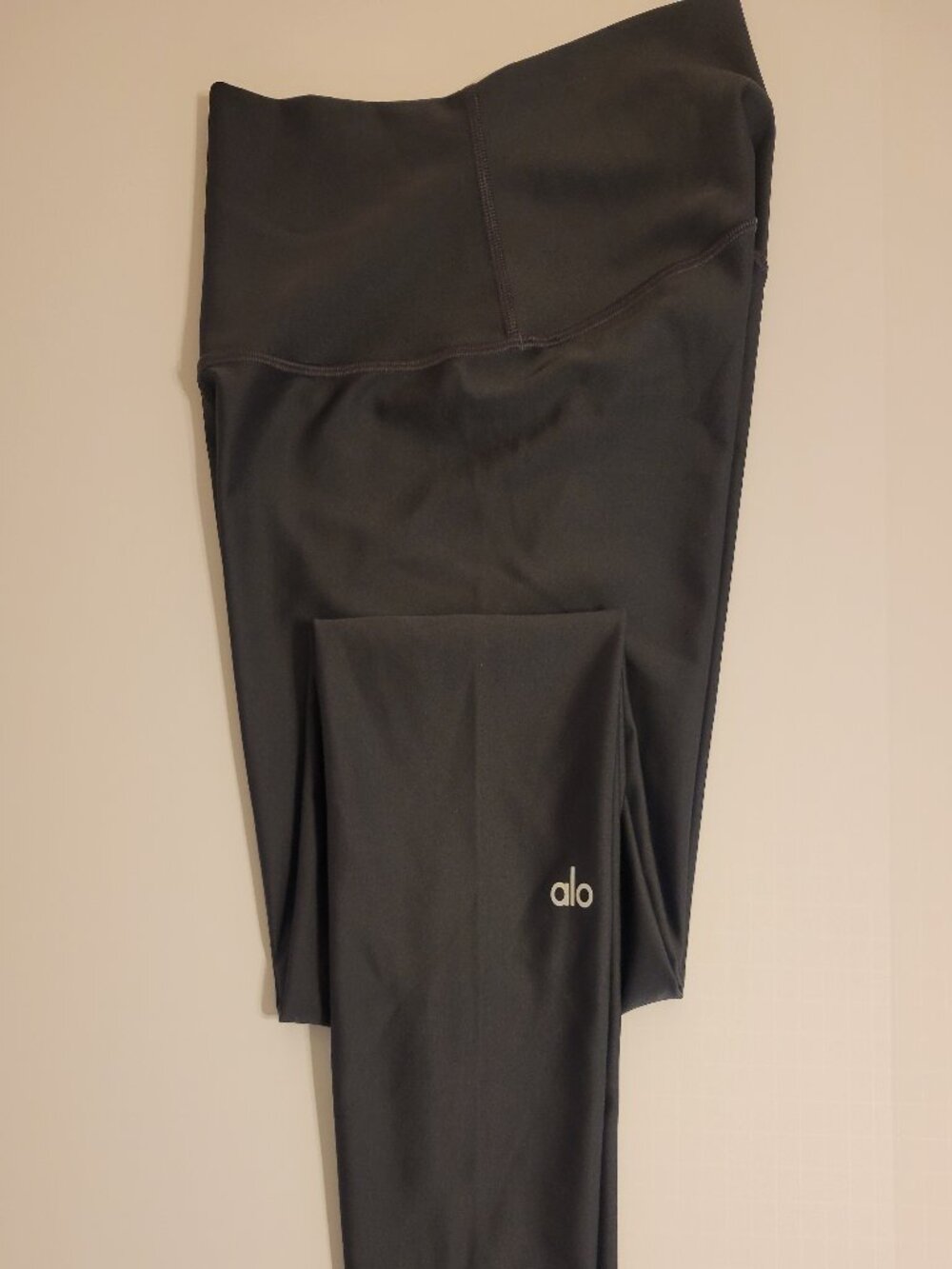 Alo Yoga Airlift High-Waist Leggings